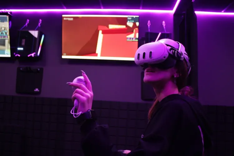 VR-сеанс в OMG VR, КРЦ «Россия»